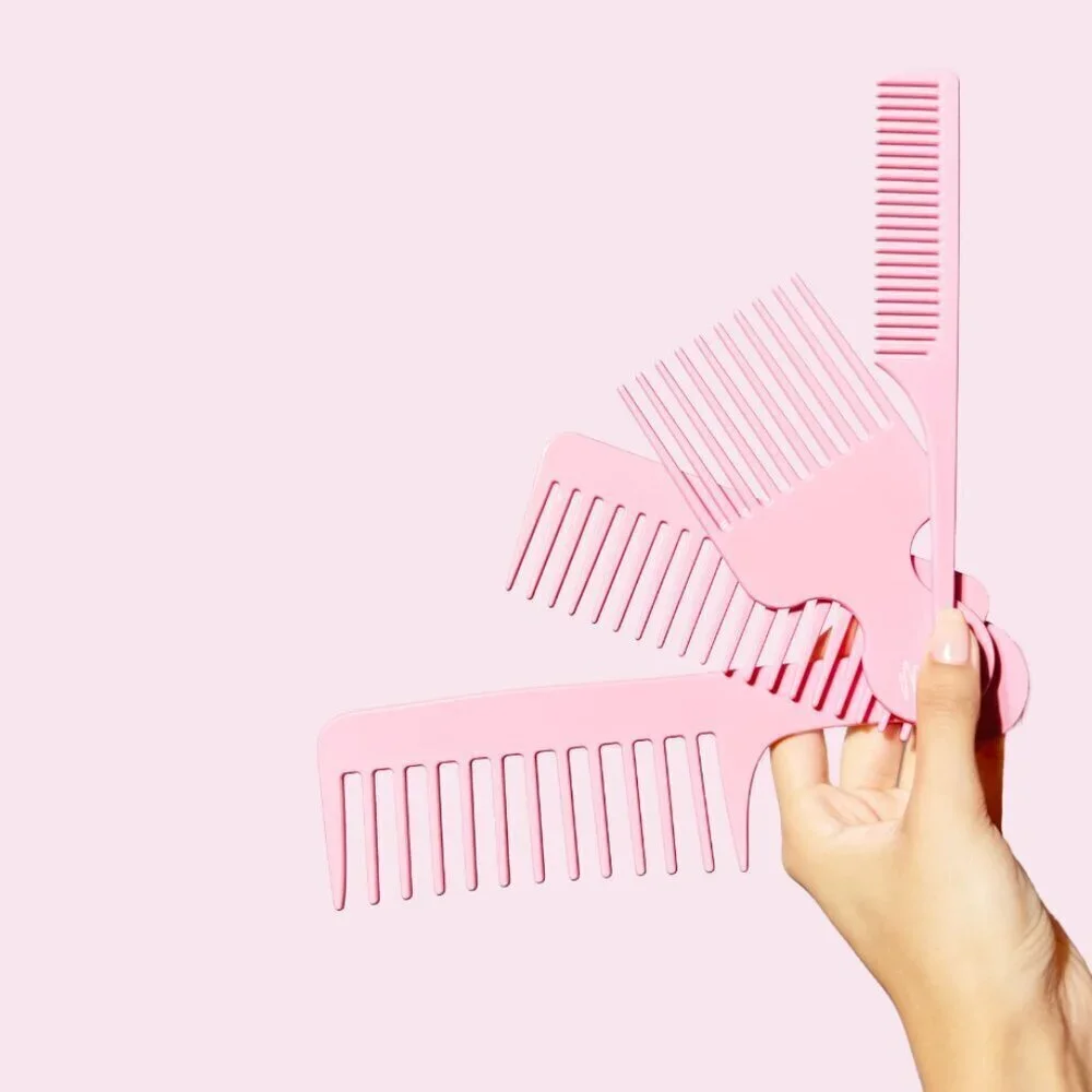 NWT The Comb Kit